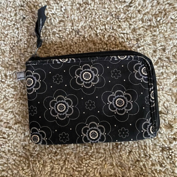 Thirty-One Wallet - Picture 2 of 6